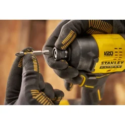 Akkuiskuruuvinväännin Stanley Fatmax V20 SFMCF811B-XJ 18V ilman akkua