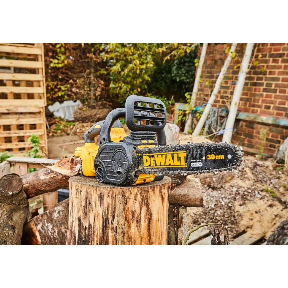 Akkuketjusaha DeWalt XR 30 cm 18V ilman akkua