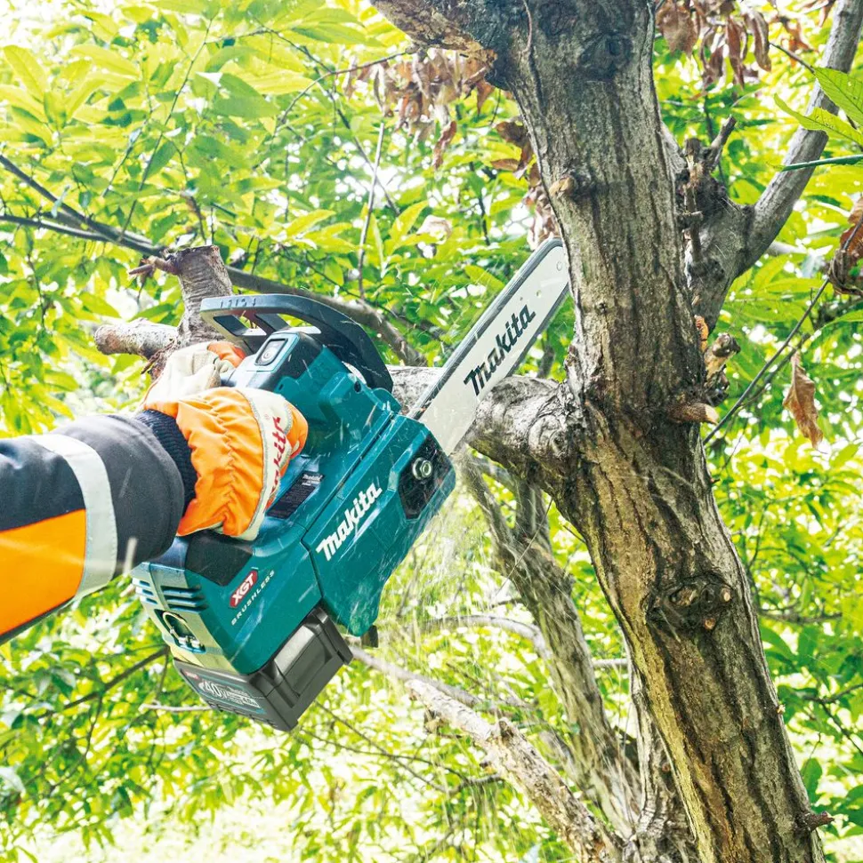 Akkuketjusaha Makita XGT UC003GZ 12" 40V ilman akkua