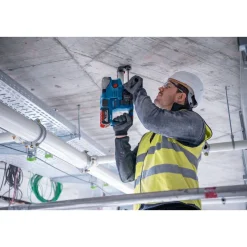 Akkukonesarja Bosch Professional GSR 18V-55, GWS 18V-7, GBH 18V-22, 2x4,0 Ah akuilla + laukku