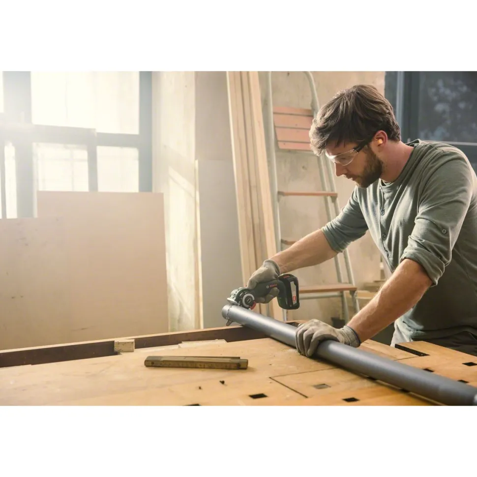 Akkumonitoimisaha Bosch AdvancedCut 18 Solo 18V ilman akkua