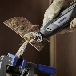 Akkumonitoimityökalu Dremel 8250-5 12V 2,0 Ah akulla