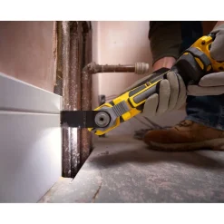 Akkumonitoimityökalu Stanley FatMax V20 SFMCE510D2K-QW 18V 2x2,0 Ah akuilla