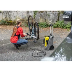 Akkupainepesuri Kärcher OC 6-18 Premium 24 bar 200 l/h 18V 2,5 Ah akulla