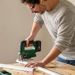 Akkupistosaha Bosch UniversalSaw 18-100 Solo 18V ilman akkua