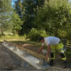 Anturakivi TEPE 400x400x50 mm ponttirakenteella harmaa