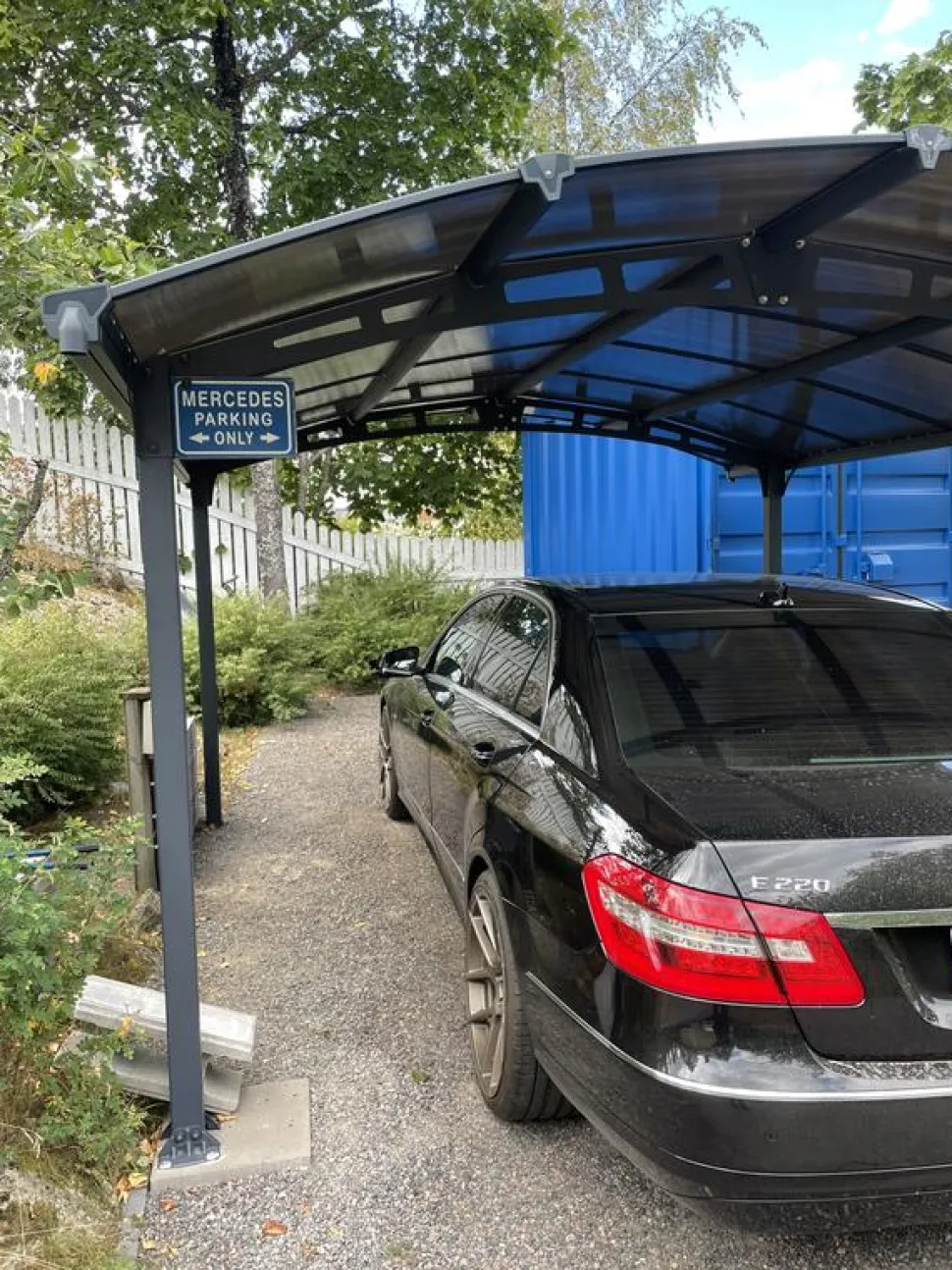 Autokatos Palram-Canopia Arcadia 4300 15,5 m² harmaa