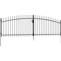 Autoportti keihäskärjillä 400x175cm