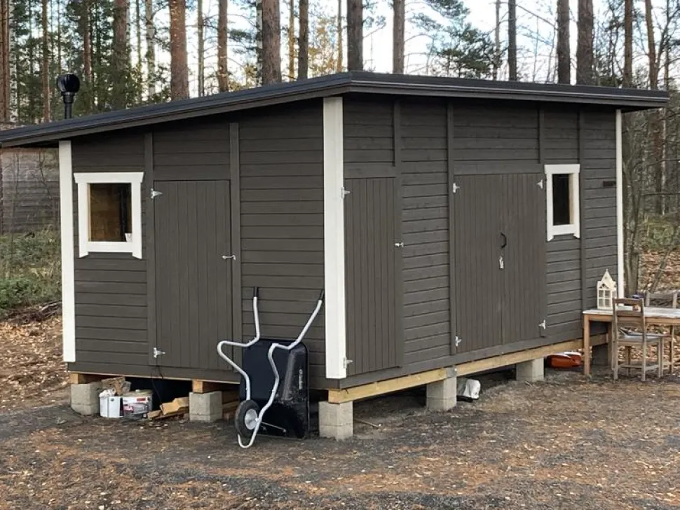 Elementtivarasto Timburg E12 6040x3180 mm 19.21 m² puuvalmis