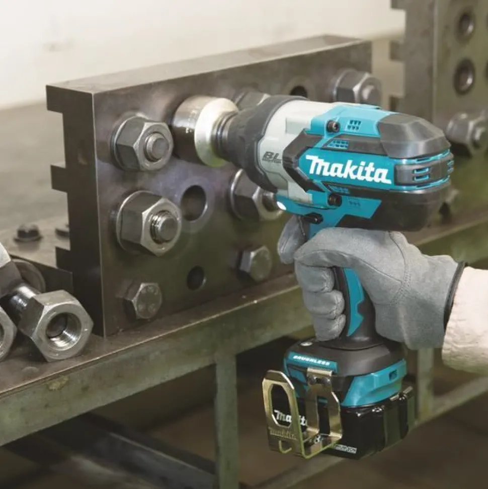 Iskevä akkumutterinväännin Makita LXT DTW1001Z 1050Nm 18V ilman akkua