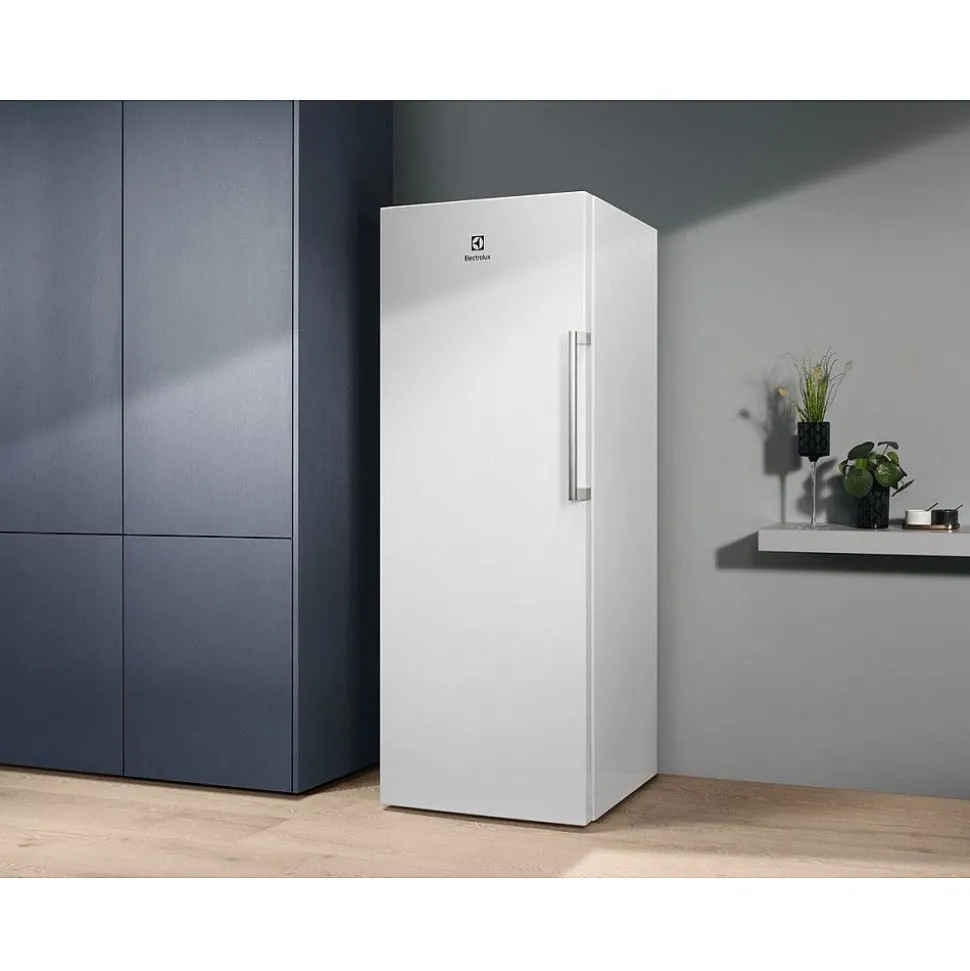 Kaappipakastin Electrolux Series 600 l,UT2NE32W, 59.5cm, 226l, valkoinen, vasen