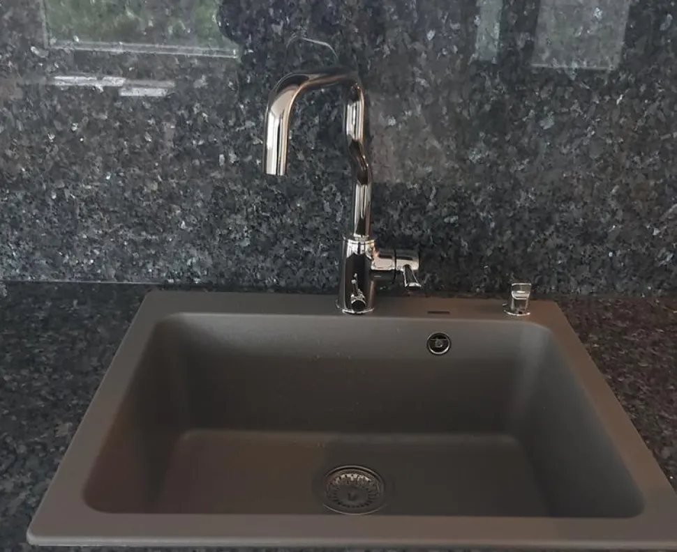 Keittiöallas Blanco Naya 6, 615x510mm, silgranit, eri värejä