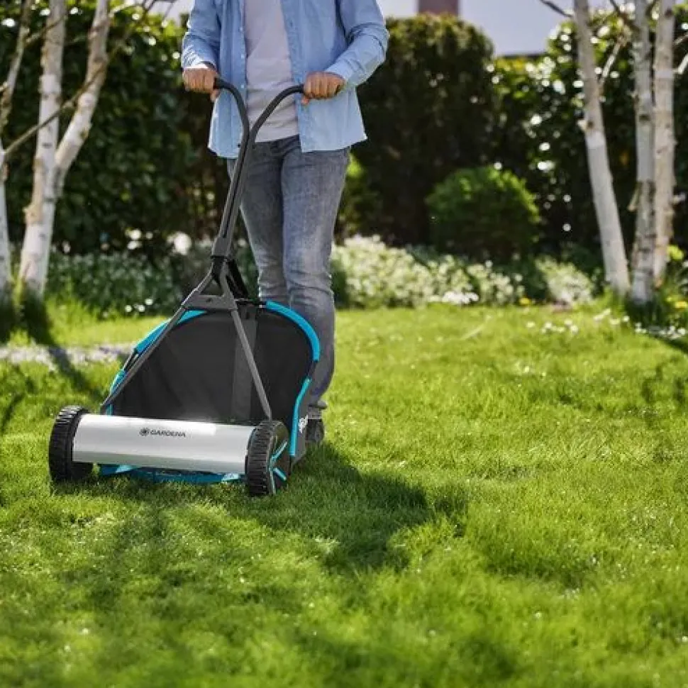 Kelaleikkuri Gardena Plus 400 ja ruohonkerääjä