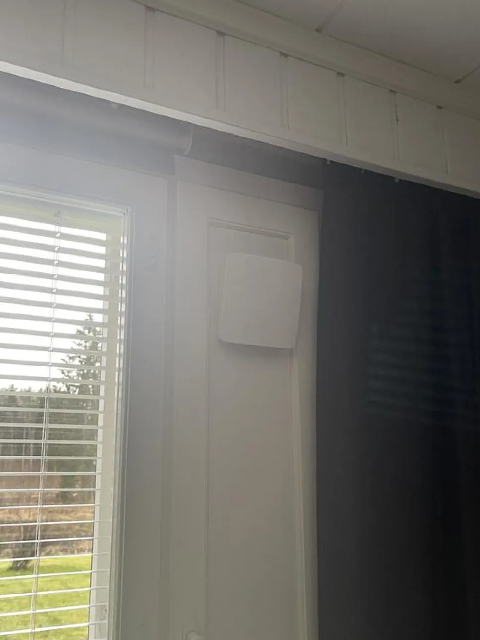 Korvausilmaventtiili Vilpe Wive 100 termostaatilla, 40-90mm läpimenoon
