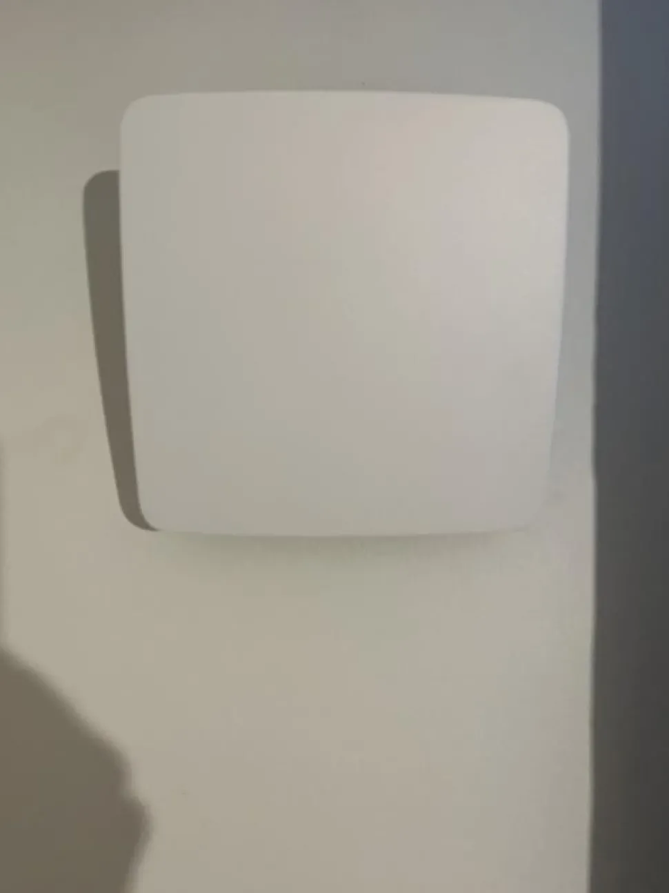 Korvausilmaventtiili Vilpe Wive 100 termostaatilla, 40-90mm läpimenoon