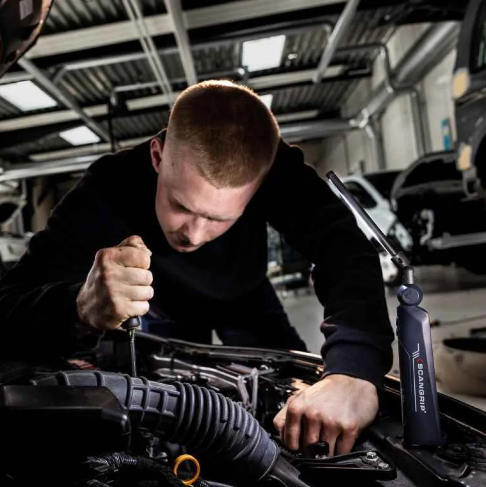 Käsivalaisin Scangrip Slim, 500 lm