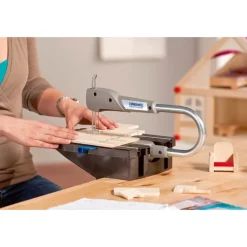 Kuviosaha/lehtisaha Dremel Moto-Saw