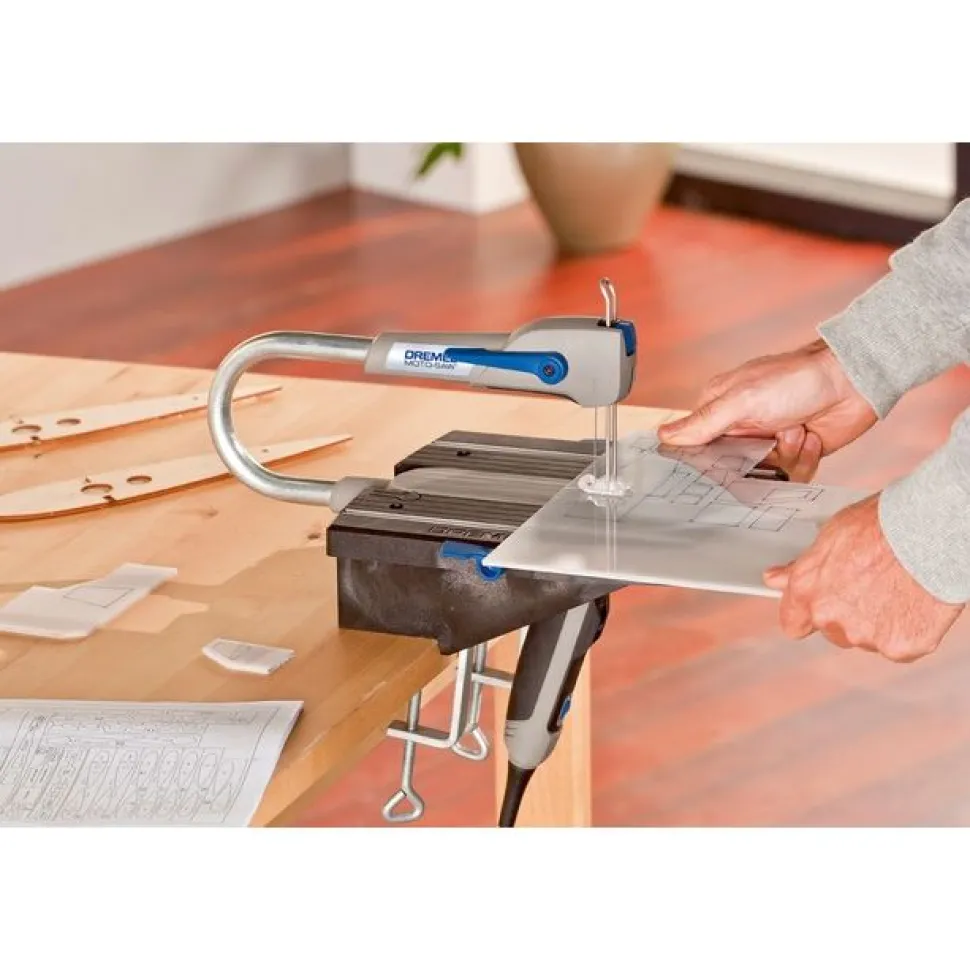 Kuviosaha/lehtisaha Dremel Moto-Saw