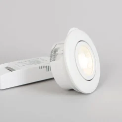 LED-alasvalo FTLIGHT Pallas, 6W, 450lm, IP44, 60°, himmennettävä, valkoinen, eri vaihtoehtoja