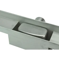 Linjalattiakaivo Interia 740x110mm seinäkiinnikkeellä teräs