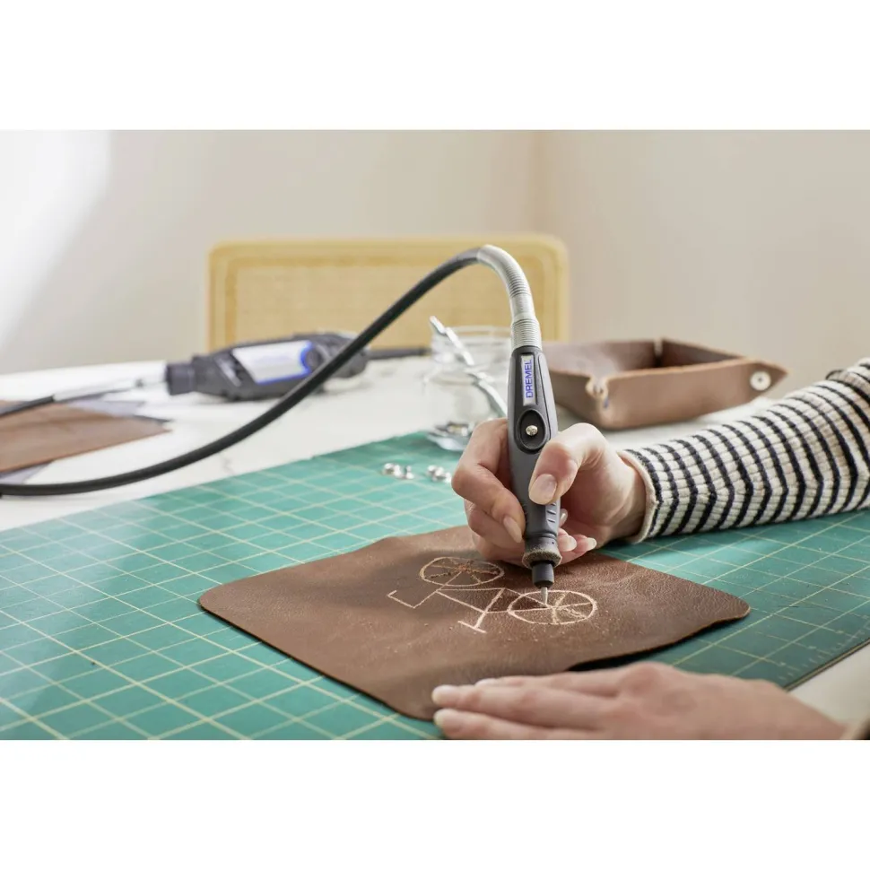 Monitoimityökalu Dremel 3200 130W EZ Twist + 90 tarviketta