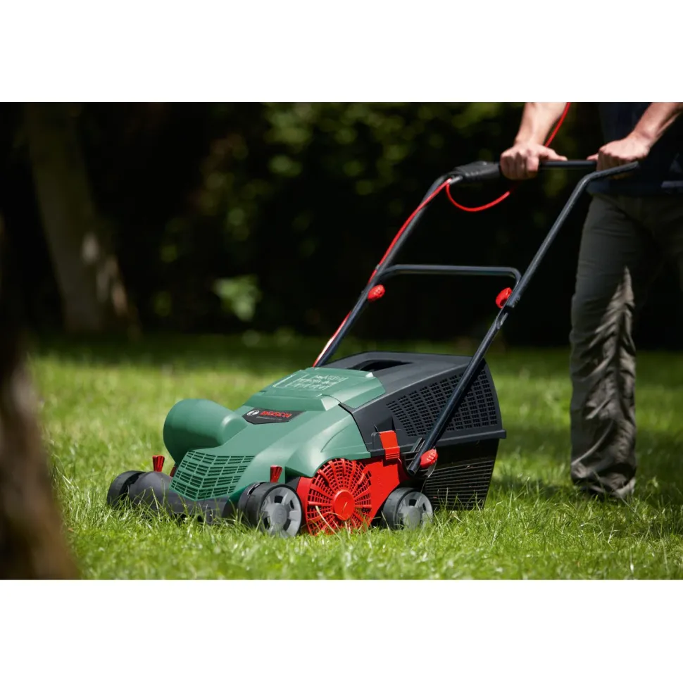 Nurmikon ilmaaja Bosch Universal Verticut 1100
