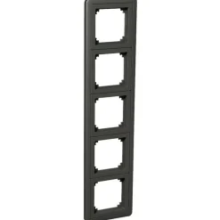 Peitelevy adapterilla Schneider Electric ExxactCombi, 5-osainen