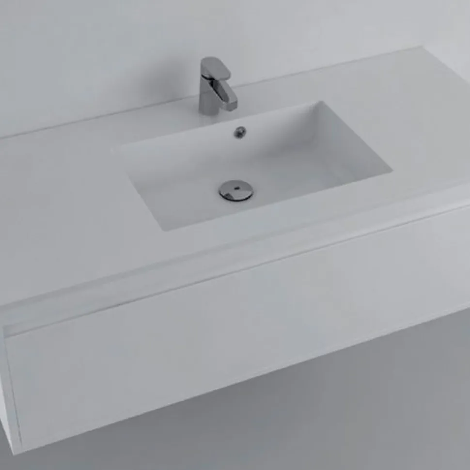 Pesuallas Grip Lauretta 120 1200x500mm valumarmori valkoinen