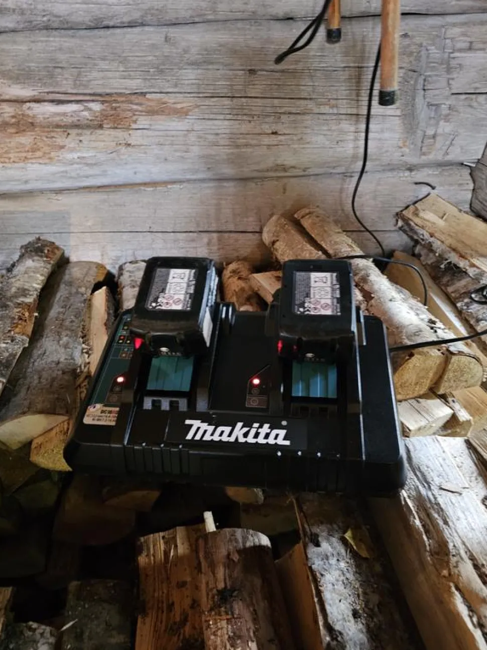 Pikalaturi Makita LXT DC18RD 14,4-18V