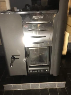 Puukiukaan suojaseinä Harvia WL500 sivusuoja