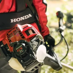 Raivaussaha Honda UMK450