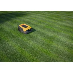 Rajalangaton robottiruohonleikkuri Stiga A 8v max. 800 m²