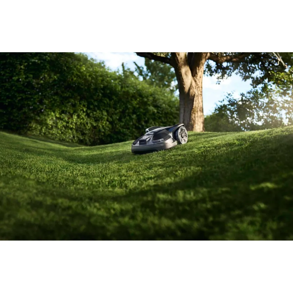 Rajalangaton robottiruohonleikkuri Husqvarna Automower 320 NERA 2200 m² + Epos-plugin