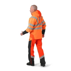 Sadetakki Husqvarna kalvolla