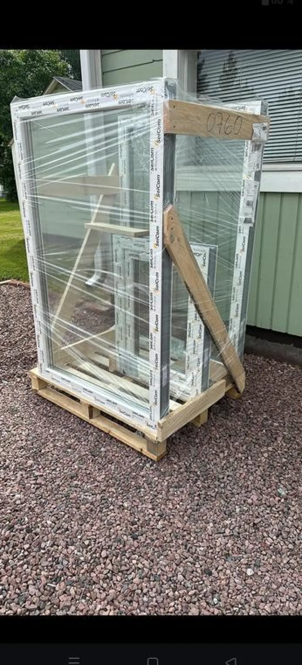 Seicom Classic 3K 3-lasinen kiinteä PVC-ikkuna, A-malli