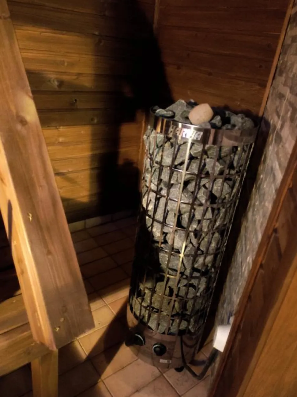 Sähkökiuas Harvia Cilindro PC70 6,8 kW 6-10 m³ kiinteä ohjaus