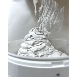 Sisustuslaasti Dekofloor Stucco laatan päälle eri värejä