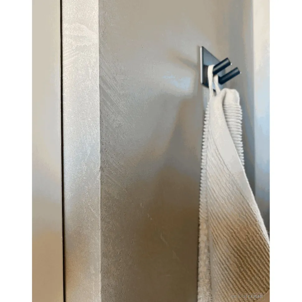 Sisustuslaasti Dekofloor Stucco laatan päälle eri värejä