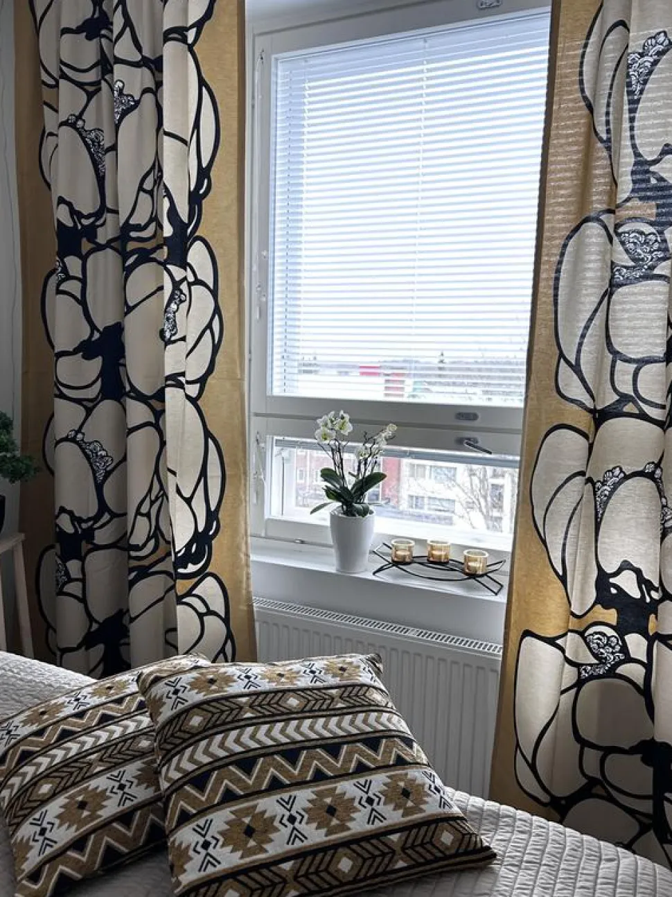 Sivuverho Vallila Makeba, 140x250cm, ruskea