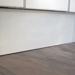Sokkeli Ideal Keittiöt 2500x150x13mm vedenkestävä mattavalkoinen
