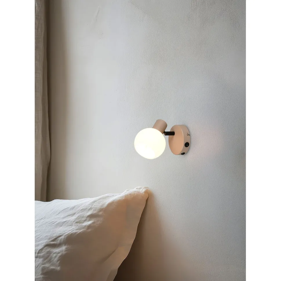 Spottivalaisin Trio Boba 1-osainen E14 lämmin beige