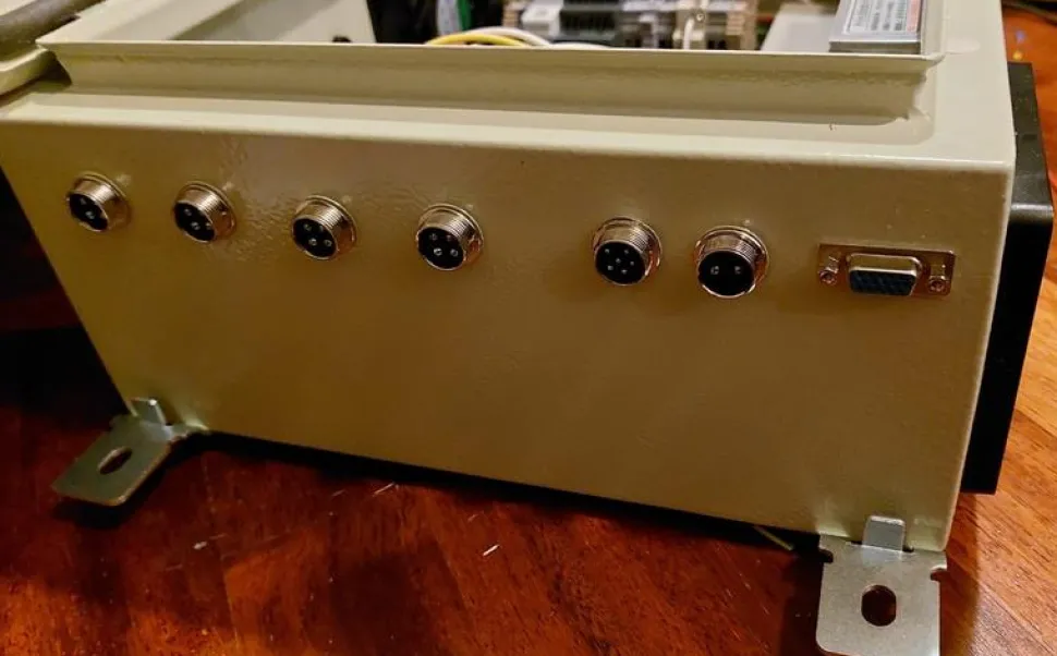 Teräskotelo Malmbergs, 400x300x150mm, IP54