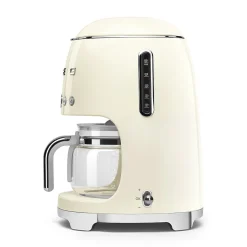 Tuotepaketti Smeg - vedenkeitin KLF03 1,7 l, kahvinkeitin ja leivänpaahdin TSF02