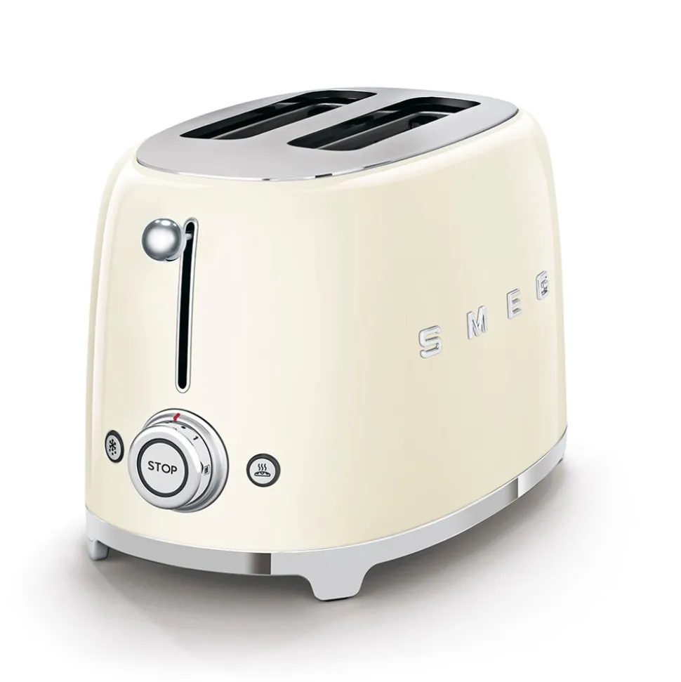 Tuotepaketti Smeg - vedenkeitin KLF03 1,7 l, kahvinkeitin ja leivänpaahdin TSF01