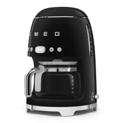 Tuotepaketti Smeg - vedenkeitin KLF03 1,7 l, kahvinkeitin ja leivänpaahdin TSF01