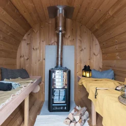 Tynnyrisauna Baltresto, 200x240cm, 4 hlöä, terassilla