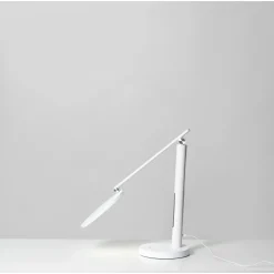 Työpöytävalaisin kirkasvalolla Innolux Oslo 60cm 16W USB valkoinen