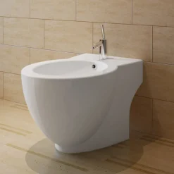 Valkoinen Keraaminen WC ja Bidee Sarja