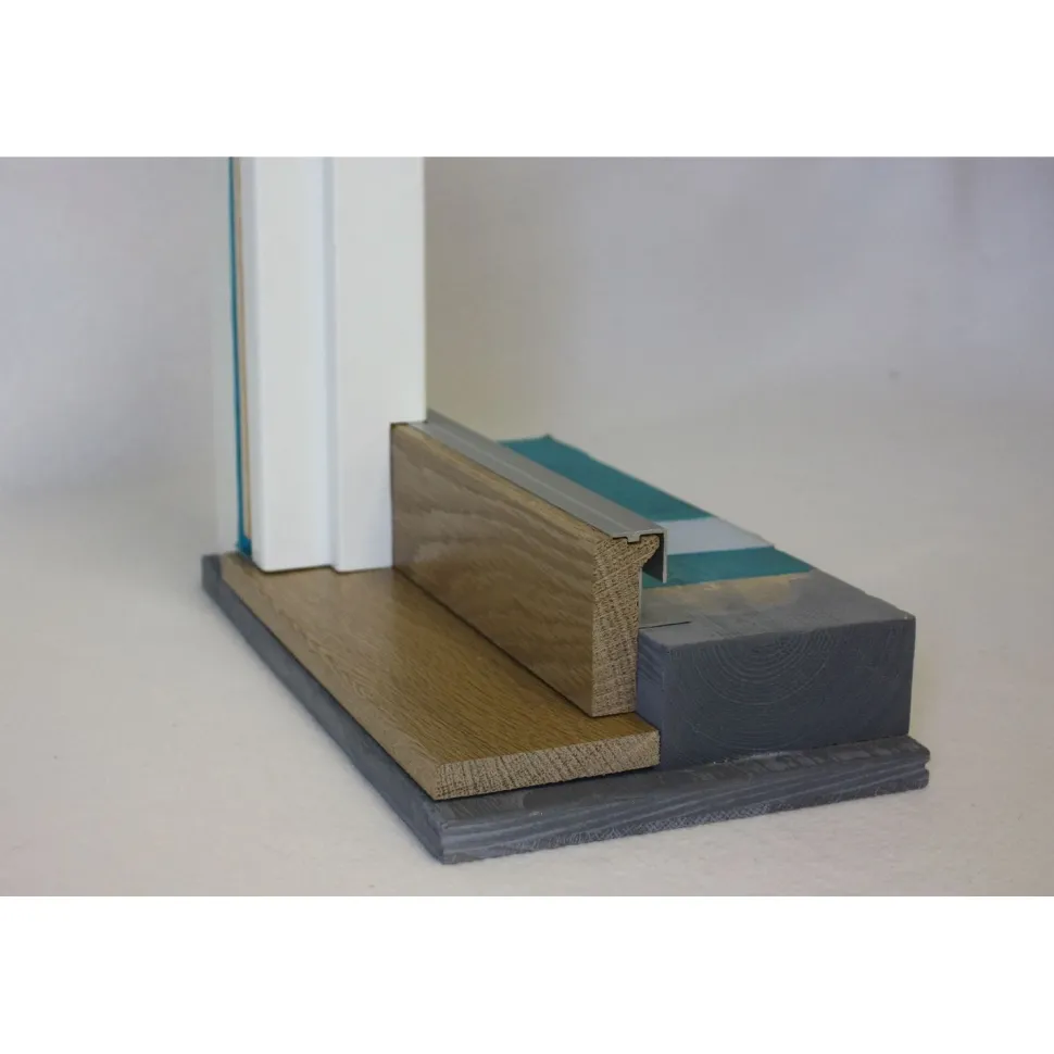 Vedeneriste-pystykynnys Panelia Woods 27x70x907mm M9, tammilista 10x100, alulista 18x20x907mm