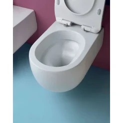 WC-istuin Kerasan Flo Rimless seinämalli valkoinen